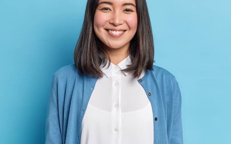 horizontal-shot-of-pretty-asian-woman-U5QPUS9